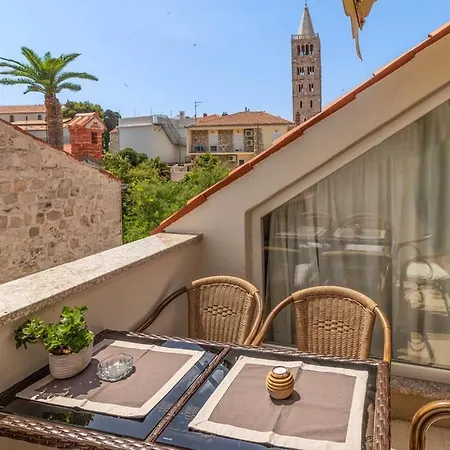 Rab Stari Grad * Rab Town